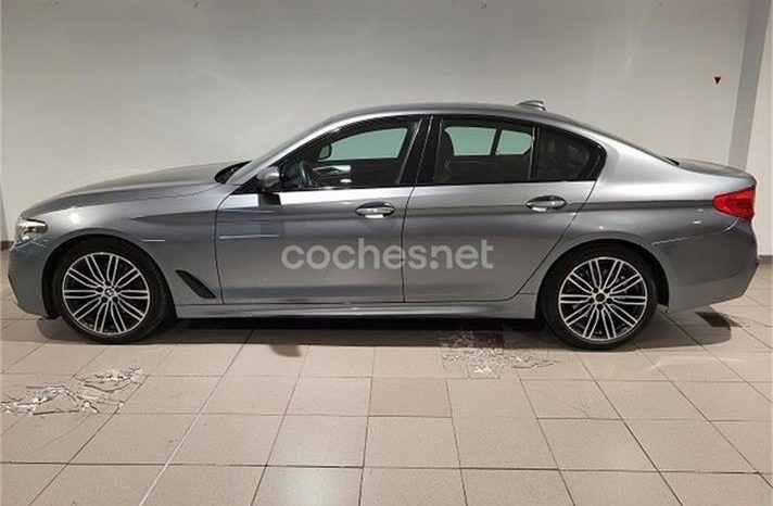 BMW Serie 5 520dA lleno